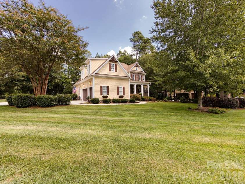 132 Chaska Loop, Troutman, NC 28166.  MLS# CAR4302593, YatesRealty ID 13138. 