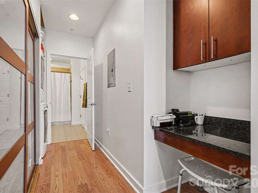 210 Church Street, Charlotte, NC 28202.  MLS# CAR4340266, YatesRealty ID 1314. Closet & Work Nook