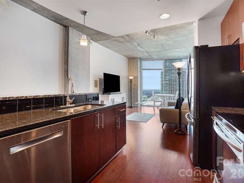 210 Church Street, Charlotte, NC 28202.  MLS# CAR4340266, YatesRealty ID 1314. Kitchen