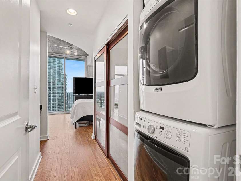 210 Church Street, Charlotte, NC 28202.  MLS# CAR4340266, YatesRealty ID 1314. Laundry