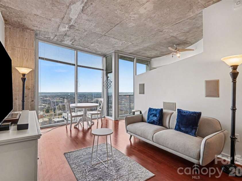 210 Church Street, Charlotte, NC 28202.  MLS# CAR4340266, YatesRealty ID 1314. Living Room