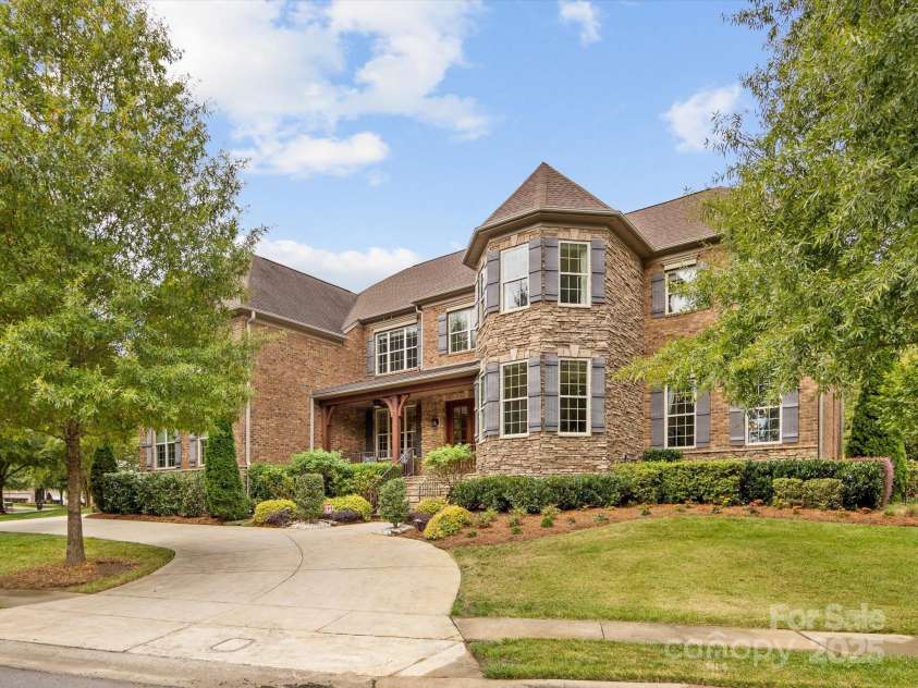 5808 Copperleaf Commons Court, Charlotte, NC 28277.  MLS# CAR4302422, YatesRealty ID 1314. 