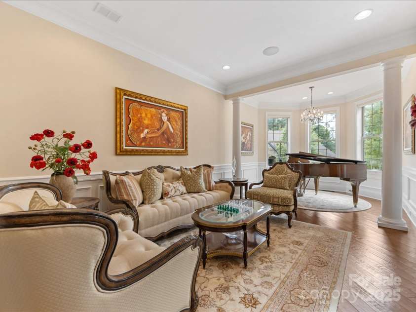 5808 Copperleaf Commons Court, Charlotte, NC 28277.  MLS# CAR4302422, YatesRealty ID 1314. 