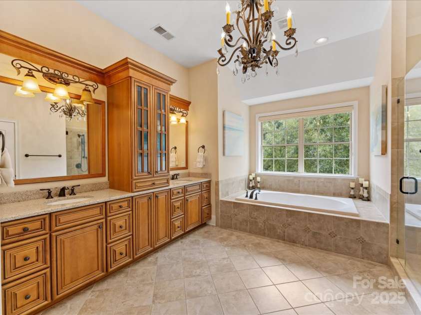 5808 Copperleaf Commons Court, Charlotte, NC 28277.  MLS# CAR4302422, YatesRealty ID 1314. 