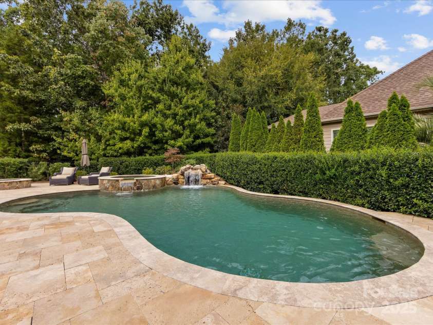 5808 Copperleaf Commons Court, Charlotte, NC 28277.  MLS# CAR4302422, YatesRealty ID 1314. 