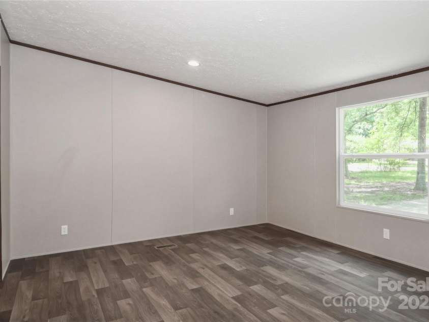 1380 St. Johns Church Road, Concord, NC 28025.  MLS# CAR4258319, YatesRealty ID 13140. 