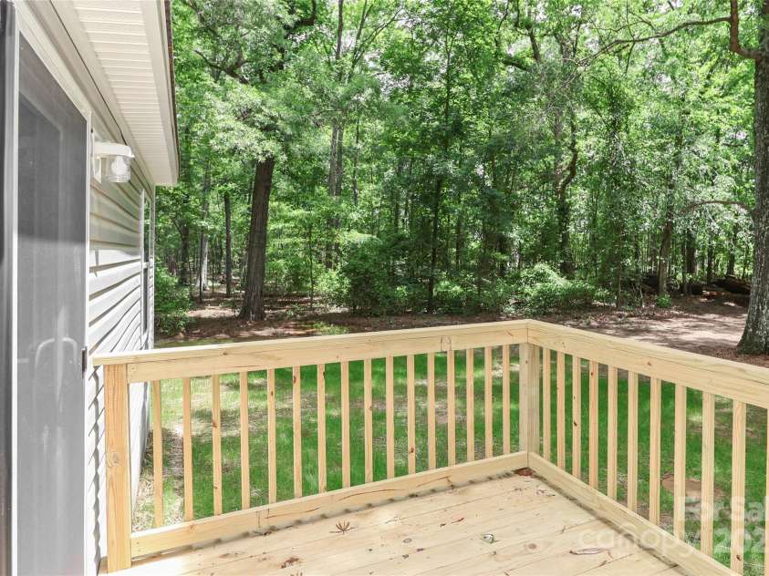 1380 St. Johns Church Road, Concord, NC 28025.  MLS# CAR4258319, YatesRealty ID 13140. 