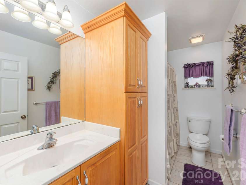 57 Gloria Way, Waynesville, NC 28785.  MLS# CAR4358759, YatesRealty ID 13141. 