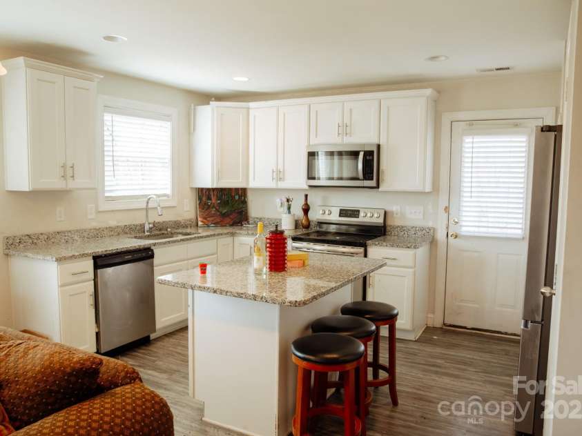 936 Constitution Avenue, Newton, NC 28658.  MLS# CAR4235985, YatesRealty ID 13142. 