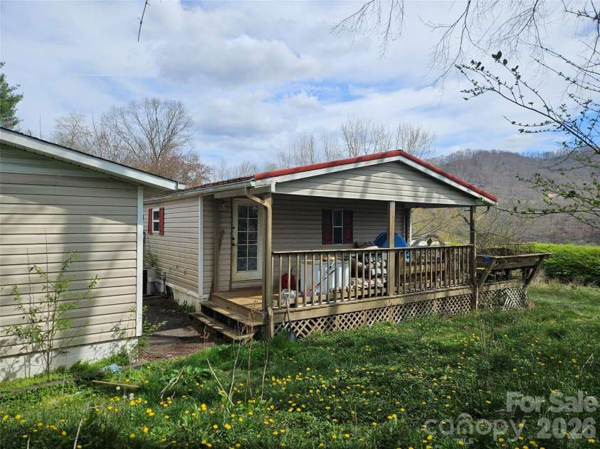153 Kel Mil Road, Waynesville, NC 28785.  MLS# CAR4363559, YatesRealty ID 13144. 