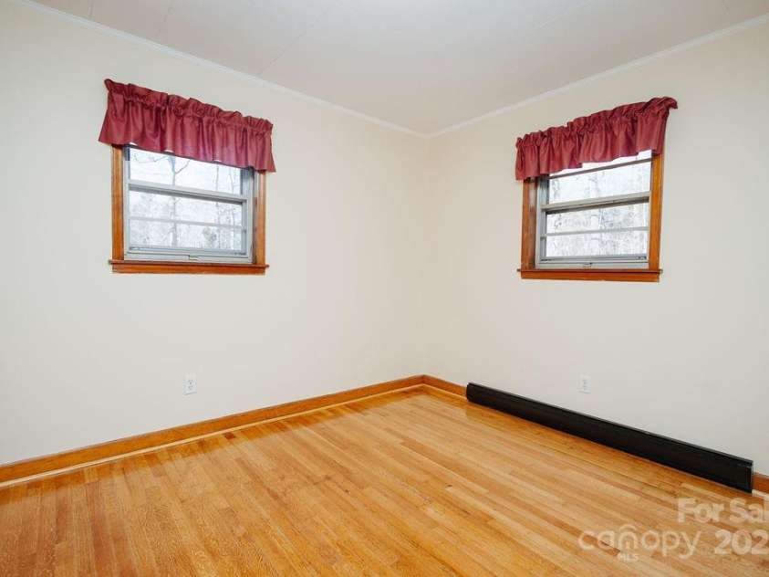 541 Romine Drive, Marion, NC 28752.  MLS# CAR4232538, YatesRealty ID 13144. 