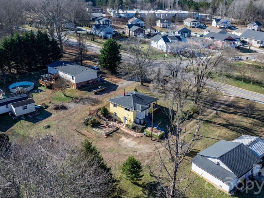 3358 Falling Creek Road, Hickory, NC 28601.  MLS# CAR4357263, YatesRealty ID 13145. 