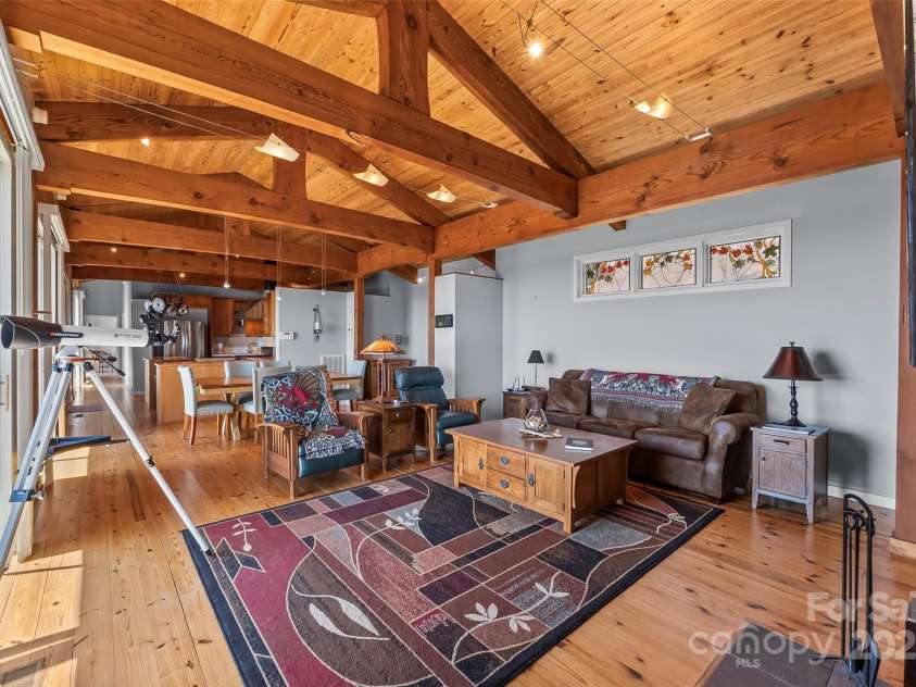 807 Pinnacle Parkway, Union Mills, NC 28167.  MLS# CAR4240515, YatesRealty ID 13145. 