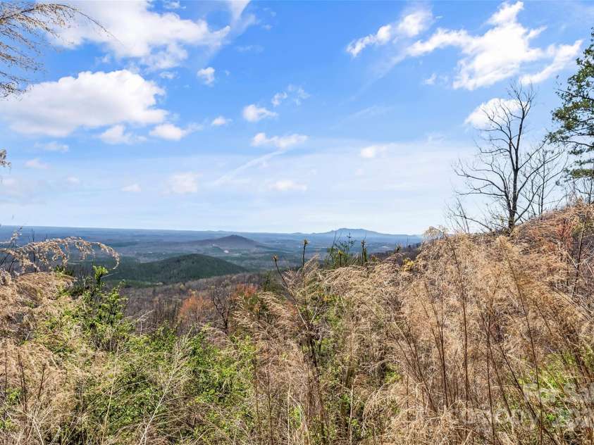 807 Pinnacle Parkway, Union Mills, NC 28167.  MLS# CAR4240515, YatesRealty ID 13145. 