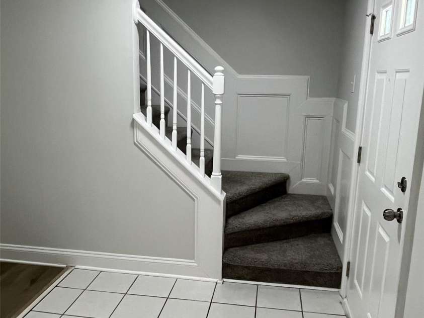 5637 Hedgecrest Place, Charlotte, NC 28269.  MLS# CAR4252309, YatesRealty ID 13146. 