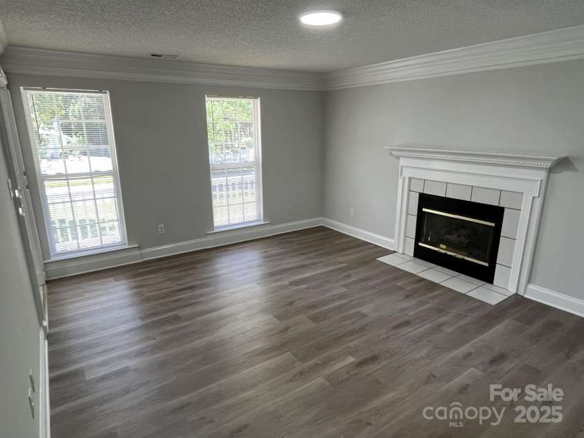 5637 Hedgecrest Place, Charlotte, NC 28269.  MLS# CAR4252309, YatesRealty ID 13146. 