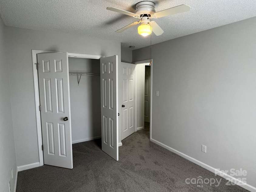 5637 Hedgecrest Place, Charlotte, NC 28269.  MLS# CAR4252309, YatesRealty ID 13146. 