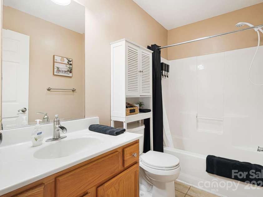 39 Susannah Court, Lake Junaluska, NC 28745.  MLS# CAR4228555, YatesRealty ID 13147. 