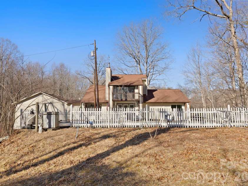 40 Country Bear Lane, Flat Rock, NC 28731.  MLS# CAR4332648, YatesRealty ID 13148. Large Backyard