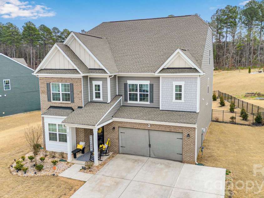 224 Hamptons Cove Road, Troutman, NC 28166.  MLS# CAR4360997, YatesRealty ID 13149. 