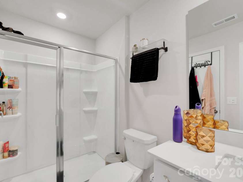 224 Hamptons Cove Road, Troutman, NC 28166.  MLS# CAR4360997, YatesRealty ID 13149. 