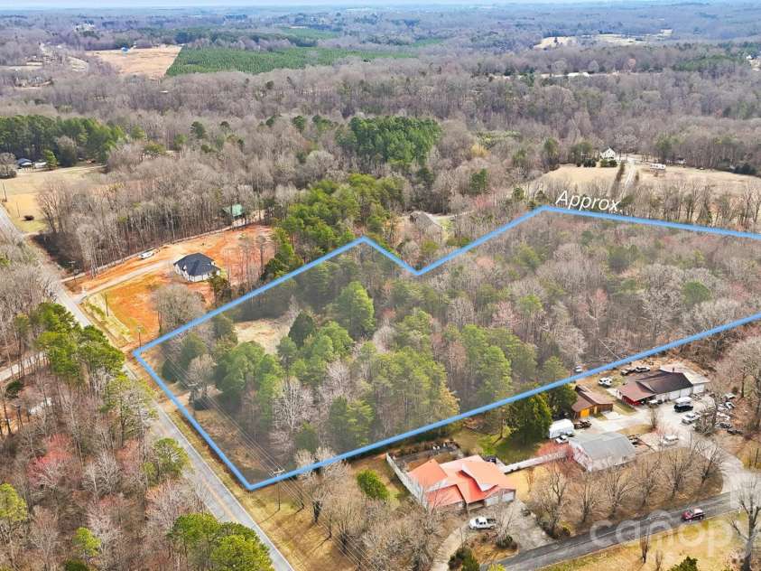 3335, 3319 NC 10 Highway, Claremont, NC 28610.  MLS# CAR4351604, YatesRealty ID 13150. 
