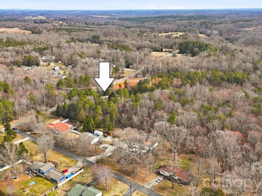 3335, 3319 NC 10 Highway, Claremont, NC 28610.  MLS# CAR4351604, YatesRealty ID 13150. 