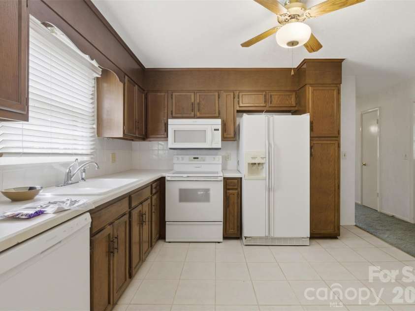 2545 Wood Valley Road, Winston Salem, NC 27106.  MLS# CAR4370249, YatesRealty ID 13152. 