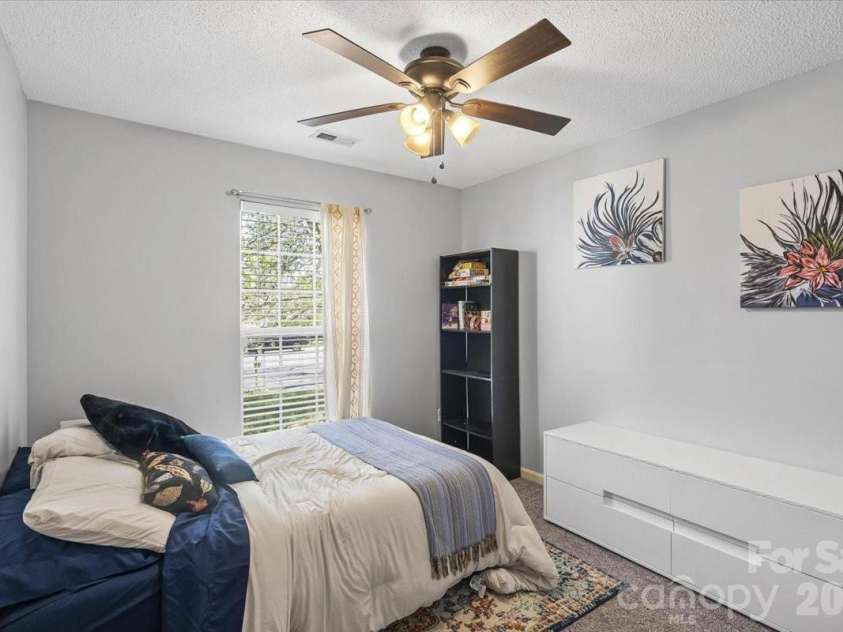 8636 Warwick Crest Lane, Charlotte, NC 28215.  MLS# CAR4357082, YatesRealty ID 13153. Third Bedroom