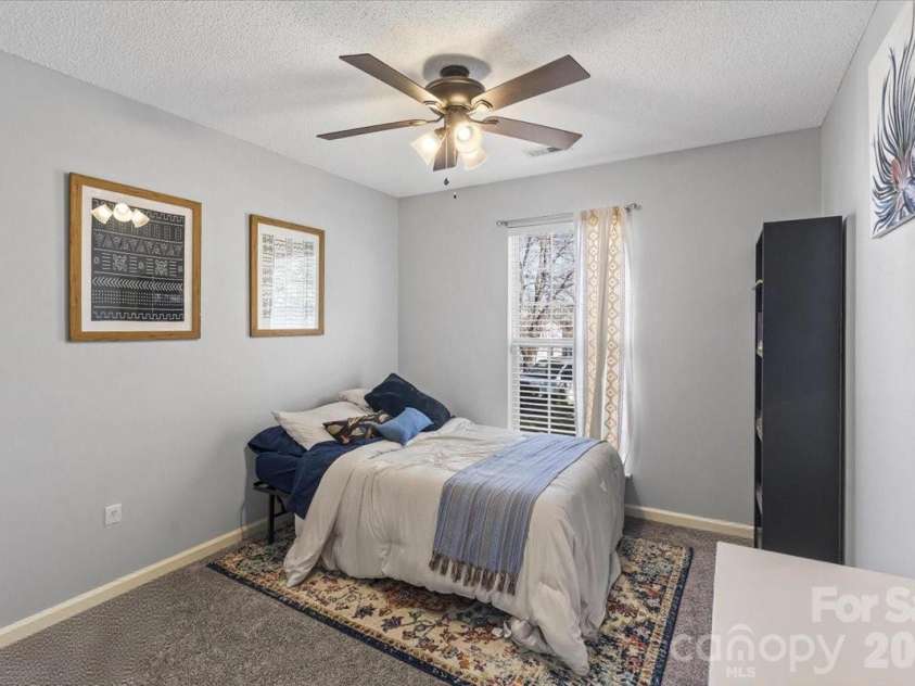 8636 Warwick Crest Lane, Charlotte, NC 28215.  MLS# CAR4357082, YatesRealty ID 13153. Third Bedroom