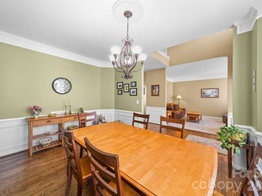 6802 Olde Sycamore Drive, Mint Hill, NC 28227.  MLS# CAR4361144, YatesRealty ID 13155. 