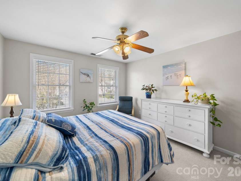 6802 Olde Sycamore Drive, Mint Hill, NC 28227.  MLS# CAR4361144, YatesRealty ID 13155. 