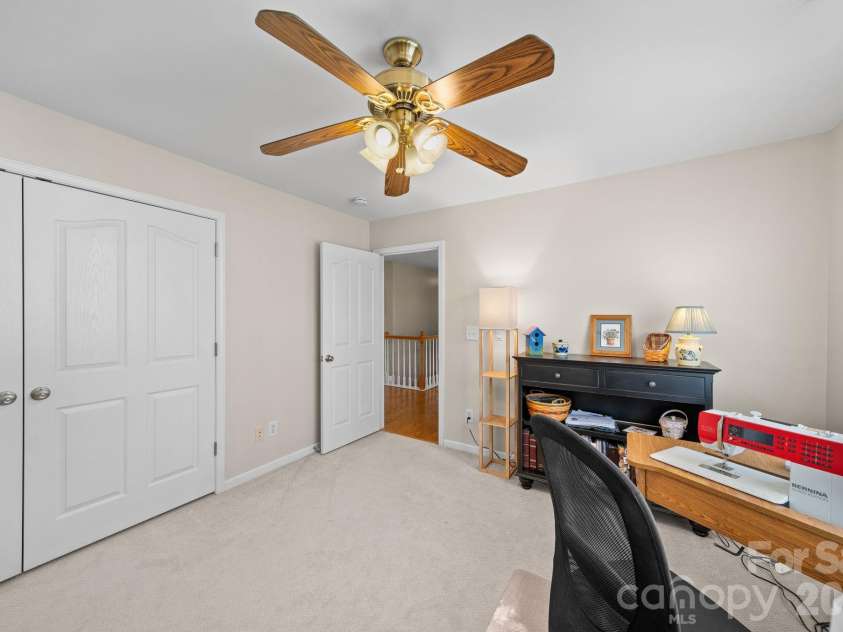 6802 Olde Sycamore Drive, Mint Hill, NC 28227.  MLS# CAR4361144, YatesRealty ID 13155. 