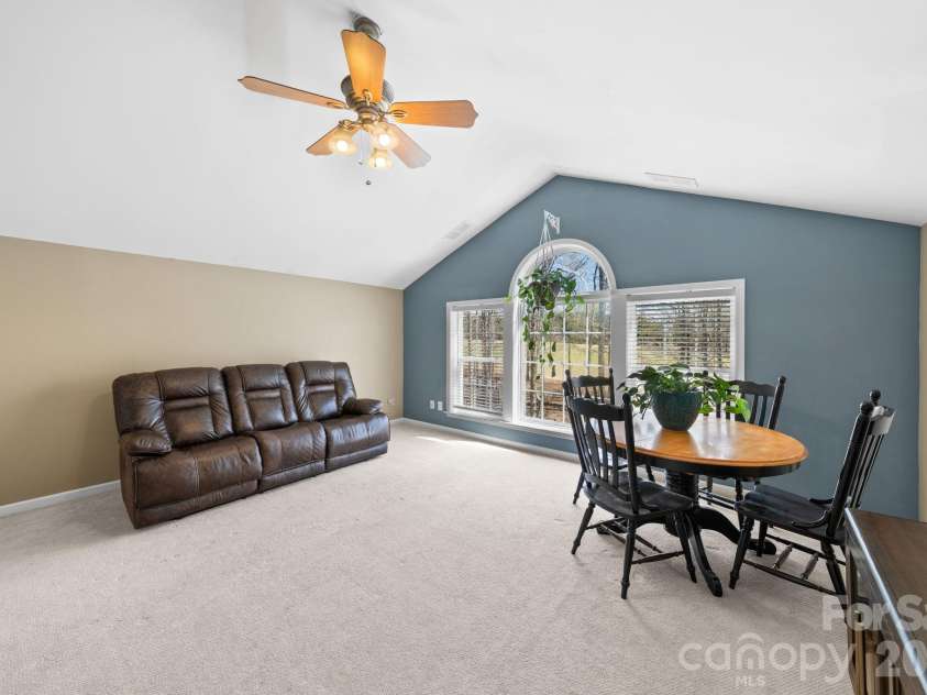 6802 Olde Sycamore Drive, Mint Hill, NC 28227.  MLS# CAR4361144, YatesRealty ID 13155. 
