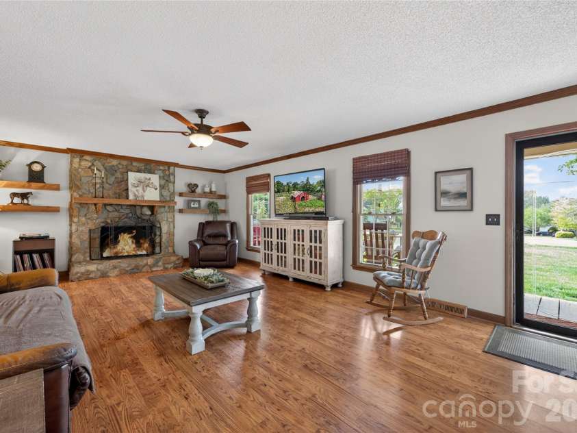 13131 Mccord Road, Huntersville, NC 28078.  MLS# CAR4360377, YatesRealty ID 13156. 