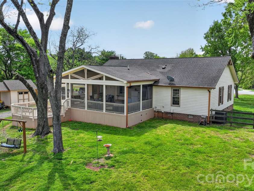 13131 Mccord Road, Huntersville, NC 28078.  MLS# CAR4360377, YatesRealty ID 13156. 