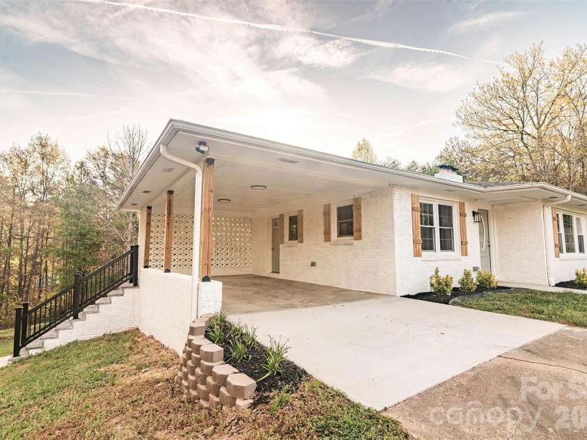 281 Jack Mckinney Road, Forest City, NC 28043.  MLS# CAR4364985, YatesRealty ID 13158. 