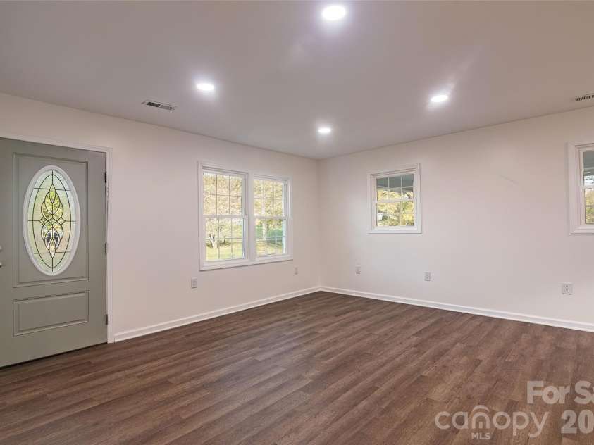 281 Jack Mckinney Road, Forest City, NC 28043.  MLS# CAR4364985, YatesRealty ID 13158. 