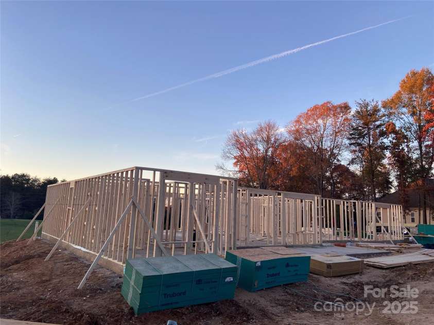 123 Buffalo Creek Drive, Statesville, NC 28677.  MLS# CAR4316853, YatesRealty ID 1316. Update as of 11/11/25