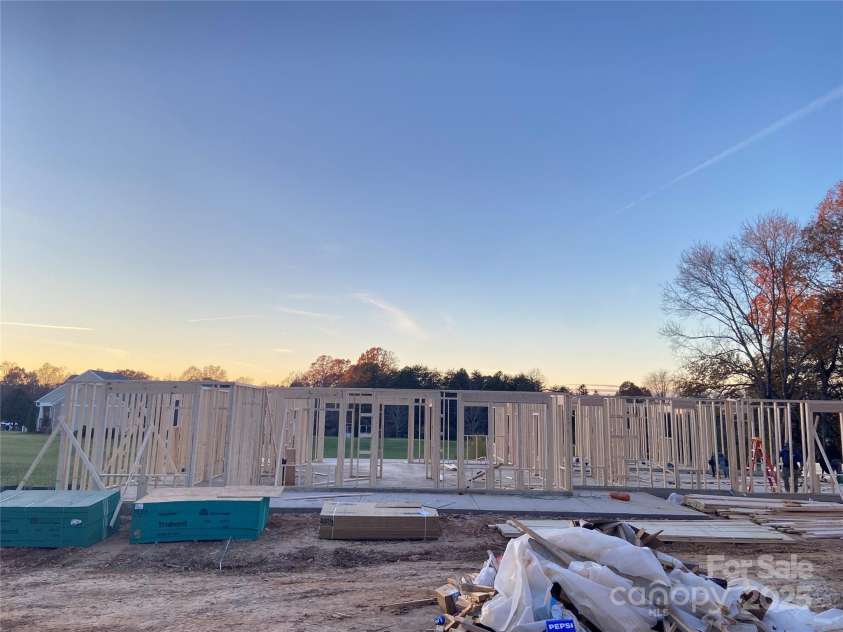 123 Buffalo Creek Drive, Statesville, NC 28677.  MLS# CAR4316853, YatesRealty ID 1316. Update as of 11/11/25 on schedule for 3/31/26 completion