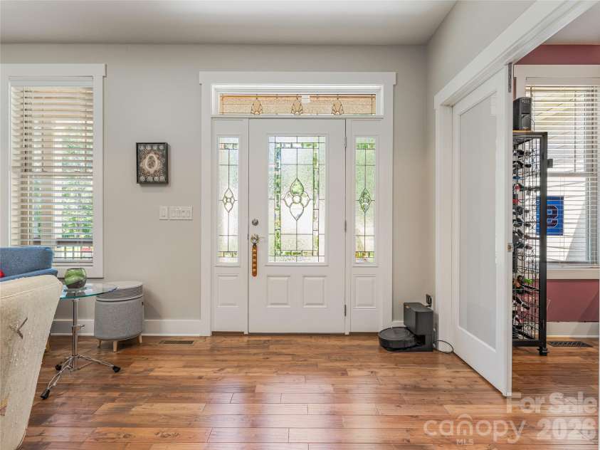 937 Monte Vista Road, Candler, NC 28715.  MLS# CAR4368925, YatesRealty ID 13160. Bright and Inviting Entryway