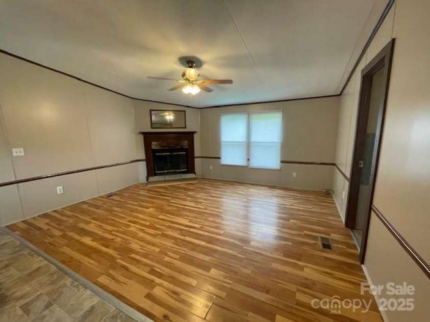 1676 Old North Road, Lenoir, NC 28645.  MLS# CAR4259664, YatesRealty ID 13161. 