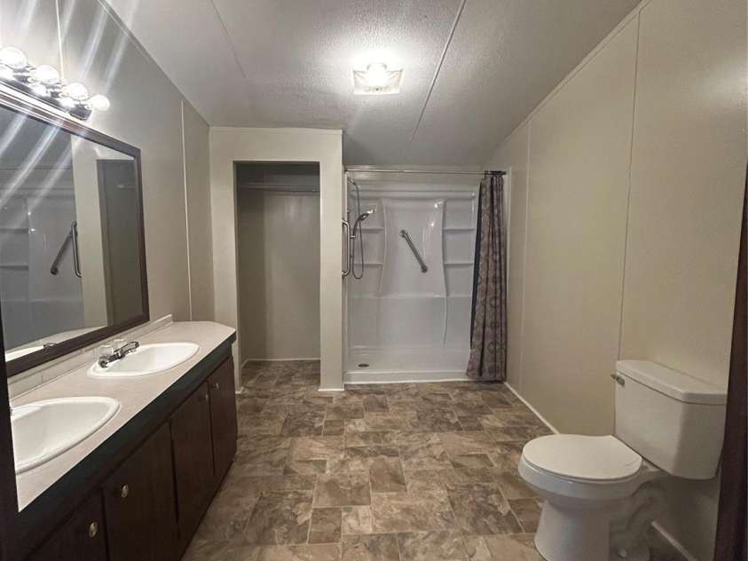 1676 Old North Road, Lenoir, NC 28645.  MLS# CAR4259664, YatesRealty ID 13161. 