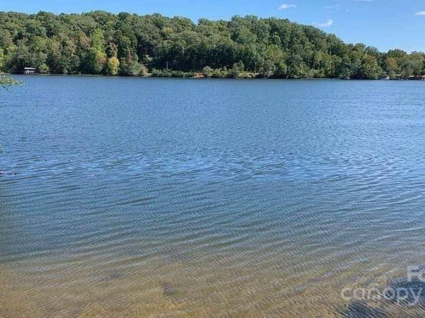 38 Kirk Place, Badin, NC 28009.  MLS# CAR4250816, YatesRealty ID 13162. 