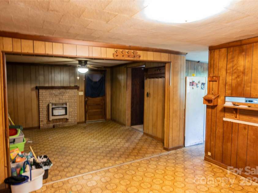 1491 Cedar Grove Road, Clover, SC 29710.  MLS# CAR4252006, YatesRealty ID 13163. 