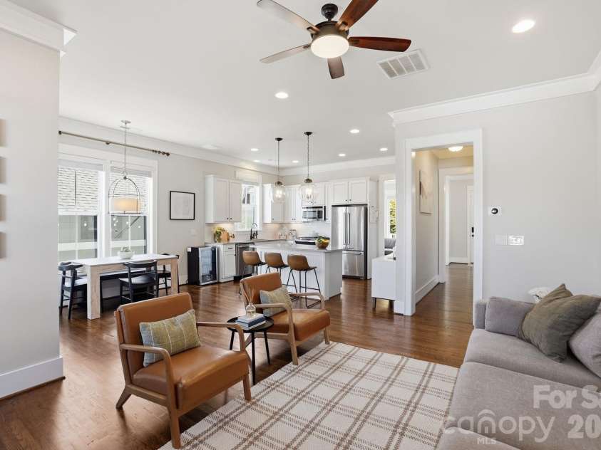 724 Bluff Loop Road, Rock Hill, SC 29730.  MLS# CAR4368937, YatesRealty ID 13163. Open floor plan perfect for entertaining!