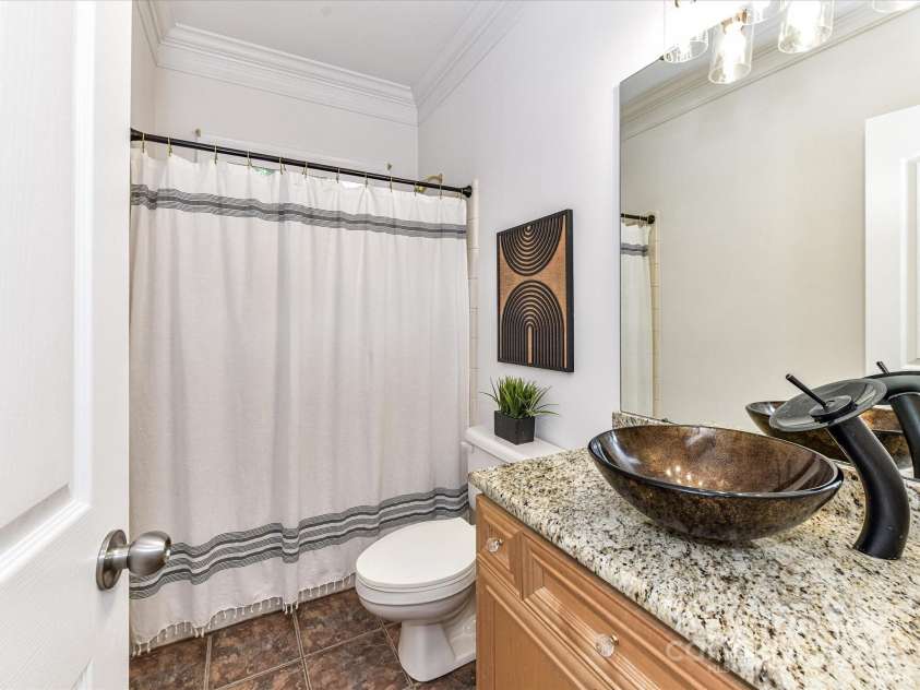 8921 Magnolia Heights Court, Charlotte, NC 28270.  MLS# CAR4248503, YatesRealty ID 13164. 