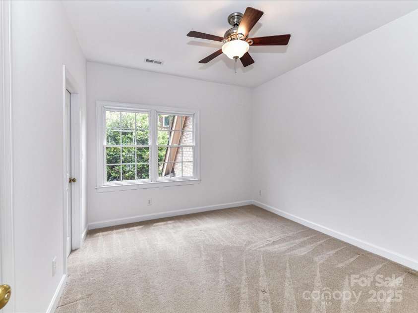 8921 Magnolia Heights Court, Charlotte, NC 28270.  MLS# CAR4248503, YatesRealty ID 13164. 