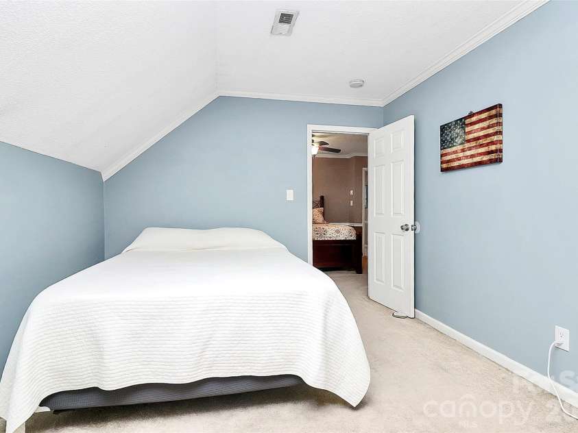 1148 Blossom Terrace, Fort Mill, SC 29715.  MLS# CAR4340952, YatesRealty ID 13169. Bonus Room