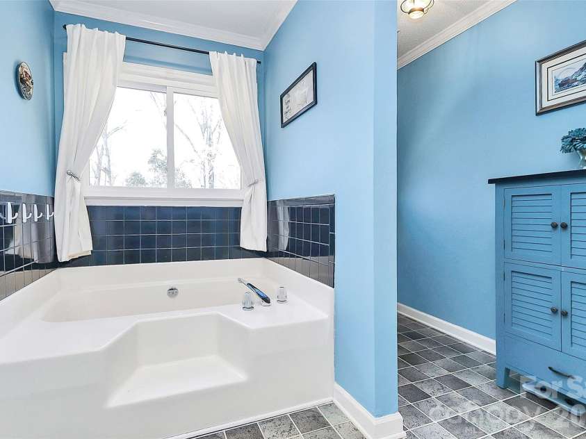 1148 Blossom Terrace, Fort Mill, SC 29715.  MLS# CAR4340952, YatesRealty ID 13169. Master Bathroom